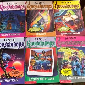 Scholastic books bundle Goosebumps